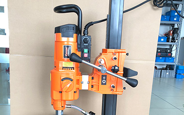 磁力鉆選用鋼板鉆頭和麻花鉆頭到底有哪些好處？