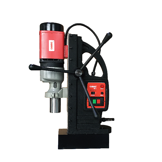 磁座鉆在戶外作業(yè)中面臨哪些難題？